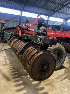 Réparation et soudure de machine agricole à Nantes – 89 Art, entretien et renforcement